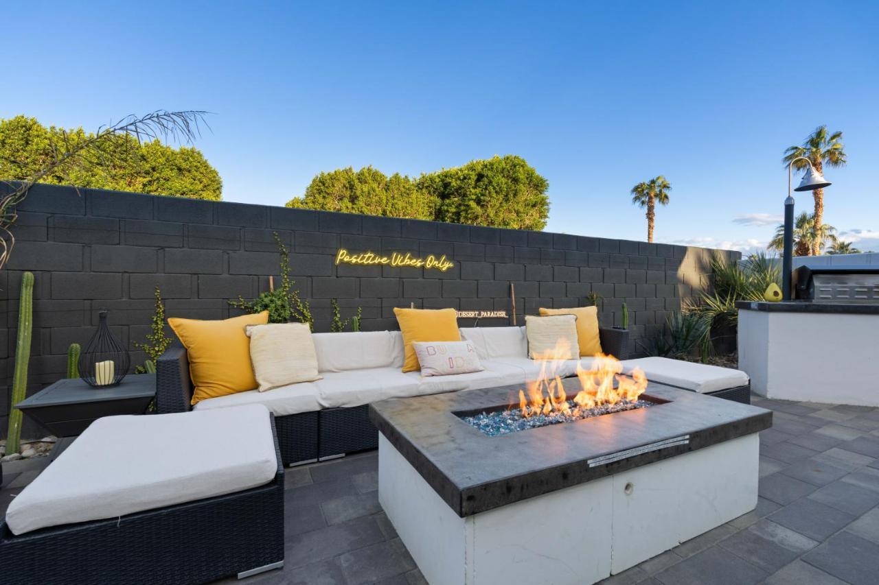 Desert Paradise Salt Water Pool & Spa 1 Mile To Coachella Fest อินดิโอ ภายนอก รูปภาพ