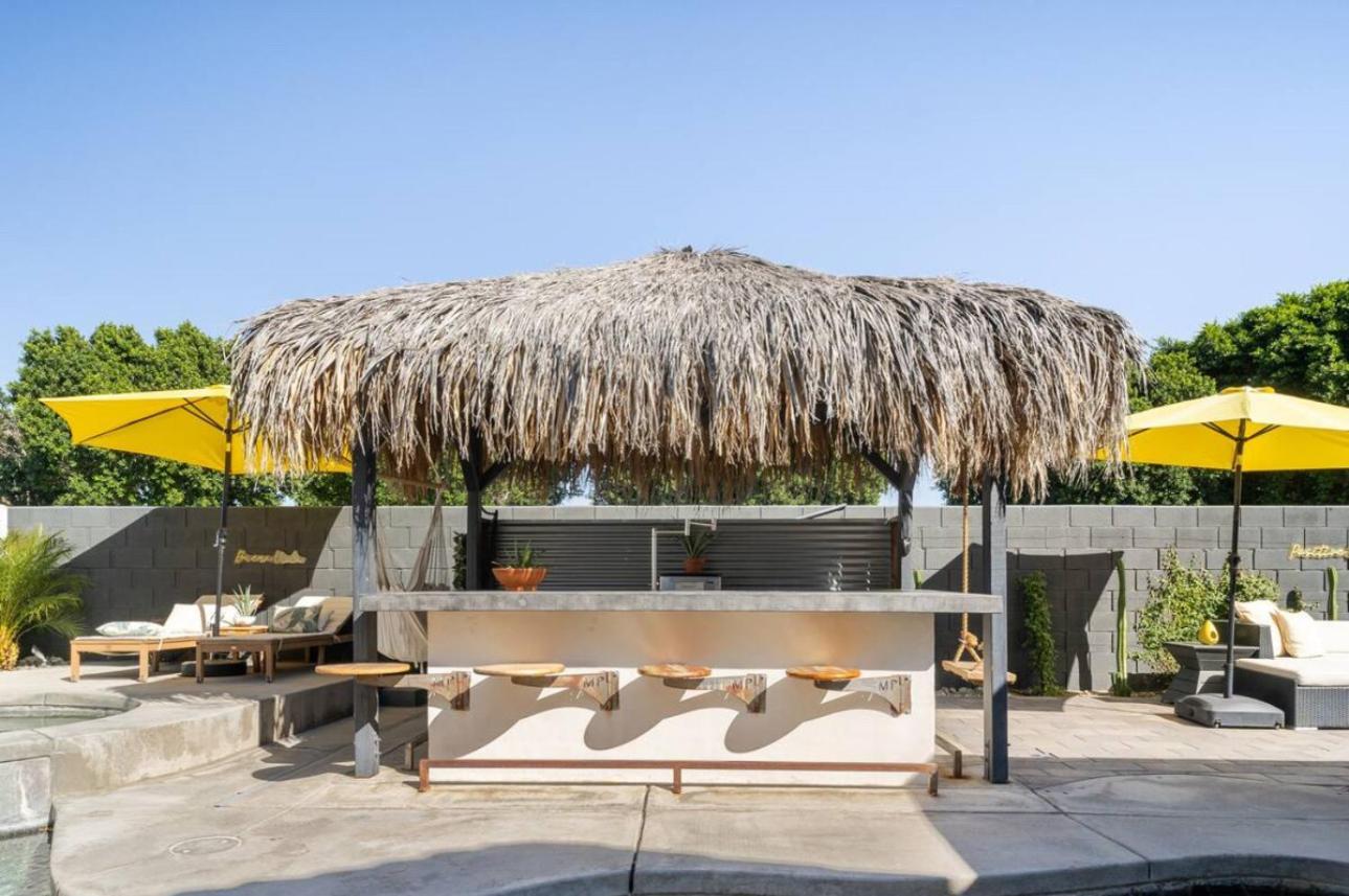 Desert Paradise Salt Water Pool & Spa 1 Mile To Coachella Fest อินดิโอ ภายนอก รูปภาพ