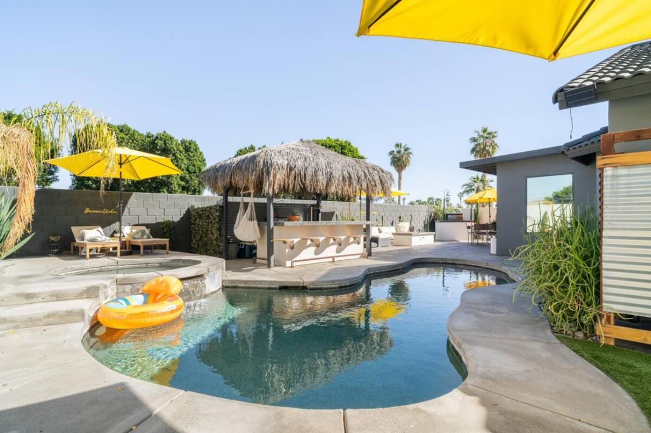 Desert Paradise Salt Water Pool & Spa 1 Mile To Coachella Fest อินดิโอ ภายนอก รูปภาพ