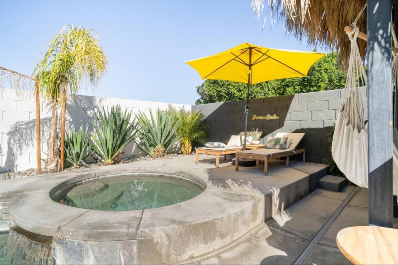 Desert Paradise Salt Water Pool & Spa 1 Mile To Coachella Fest อินดิโอ ภายนอก รูปภาพ