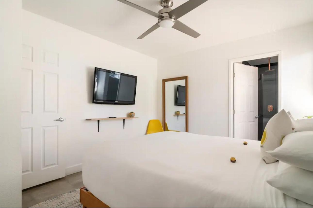 Desert Paradise Salt Water Pool & Spa 1 Mile To Coachella Fest อินดิโอ ภายนอก รูปภาพ