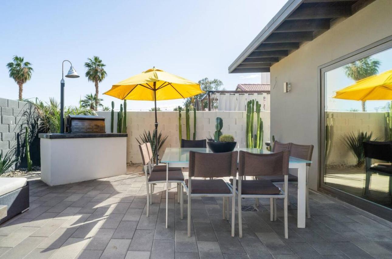 Desert Paradise Salt Water Pool & Spa 1 Mile To Coachella Fest อินดิโอ ภายนอก รูปภาพ